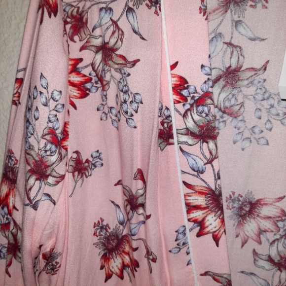 Pink Floral Kimono - Picture 3 of 7